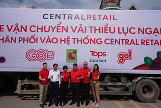 Nhiều container vải thiều chính vụ của Bắc Giang vào hệ thống của Central Retail