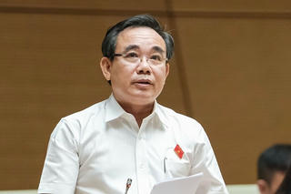 Bảo vệ cán bộ dám nghĩ, dám làm