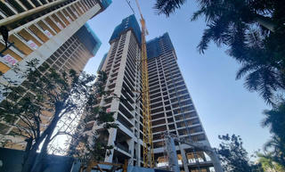Tổ hợp cao tầng Sunshine Sky City tốc lực thi công, giữa tháng 4/2024 sẽ cất nóc thêm 3 tòa tháp