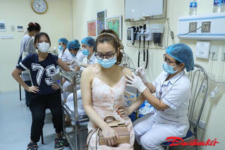 Ngày 4/1: Ca mắc Covid-19 mới và bệnh nhân nặng đều tăng