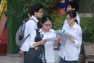 Không thể thương mại hóa quan hệ thầy – trò