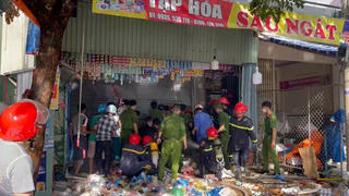 Quảng Nam: Cửa hàng tạp hóa bốc cháy lớn