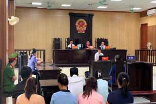 Trục lợi xét nghiệm Covid-19, cựu Giám đốc Trung tâm y tế lĩnh 30 tháng tù