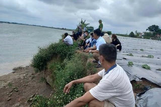 Hải Dương: Tìm thấy thi thể 3 mẹ con nữ giáo viên mất tích trên sông Thái Bình