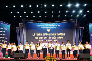 Hà Nội tuyên dương khen thưởng học sinh giỏi tiêu biểu năm học 2022-2023