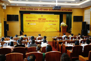 Lãi tiền tỷ nhờ nuôi bò