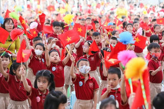 23 triệu học sinh cả nước chính thức khai giảng năm học mới