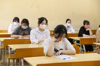 Nỗi lo thừa thầy, thiếu thợ