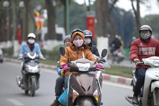 Ngày 27/2, Bắc Bộ sáng có sương mù, trưa chiều hửng nắng