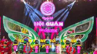 Ngày hội Hội quán Đất Sen hồng