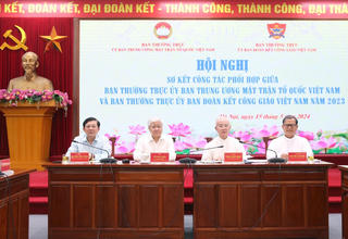 Phối hợp vận động đồng bào Công giáo sống “Tốt đời, đẹp đạo”, xây dựng đất nước phồn vinh, hạnh phúc