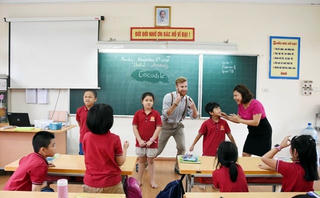 Đặc cách học sinh giỏi tiếng Anh: Có công bằng?