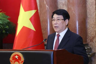 Chủ tịch nước trao quyết định thăng quân hàm cho sỹ quan Quân đội, Công an