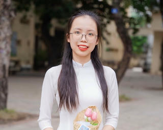 Thủ khoa thi tốt nghiệp THPT mơ ước trở thành giáo viên dạy Ngữ văn