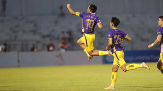 V-League 2022: Ngôi đầu liên tục đổi chủ