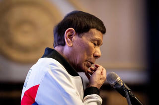 Cựu Tổng thống Philippines Rodrigo Duterte bị bắt tại sân bay