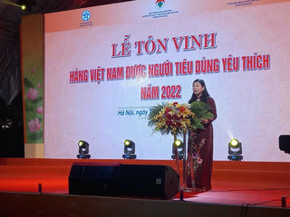 Tôn vinh Hàng Việt, nâng tầm thương hiệu Việt