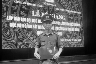 Hà Tĩnh: Thượng úy bị tội phạm đâm trọng thương đã hy sinh
