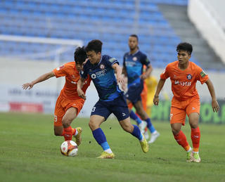 Cuộc đua trụ hạng hứa hẹn nhiều bất ngờ