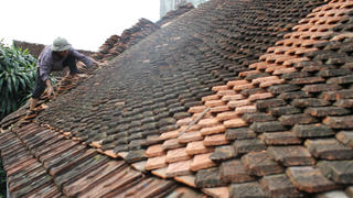 Nghề lợp ngói