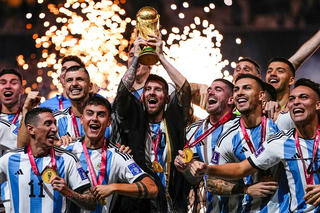 Argentina vô địch World Cup, Messi đi vào lịch sử