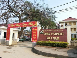 NÓNG: Khởi tố 2 cựu Phó chủ tịch tỉnh Lào Cai