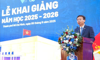 Gần 6.000 sinh viên Trường Đại học Bách khoa TP Hồ Chí Minh đón năm học mới