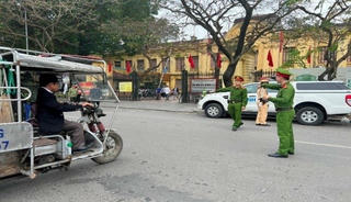 Xử lý xe tự chế chở hàng cồng kềnh