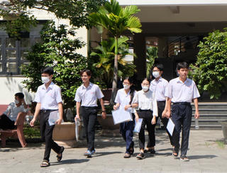 Quảng Nam: Một thí sinh vi phạm quy chế thi vì mang điện thoại vào phòng thi