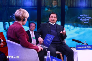 Thủ tướng Phạm Minh Chính đối thoại chính sách đặc biệt tại WEF Davos