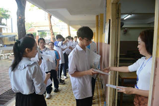 TP Hồ Chí Minh: Khoảng 3.000 giáo viên chấm thi tốt nghiệp THPT