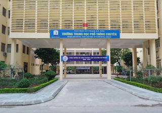 Áp lực cuộc chiến trường chuyên