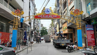 Quảng Ninh: Sẵn sàng cho khai trương tuyến phố đi bộ dưới chân núi Bài Thơ 