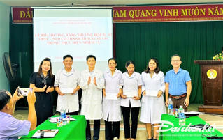 Quảng Nam: Tuyên dương y, bác sĩ và ê kíp cứu thành công sản phụ băng huyết