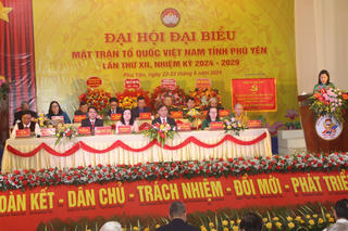 Mặt trận Phú Yên luôn đi đầu trong phong trào vận động xây nhà Đại đoàn kết khu vực Nam Trung bộ và Tây Nguyên