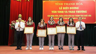 Thanh Hóa tôn vinh, trao thưởng cho các vận động viên thi đấu xuất sắc tại SEA Games 32