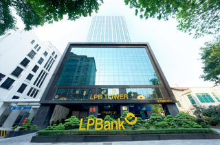 LPBank là ngân hàng đầu tiên công bố lợi nhuận nửa đầu năm 2024