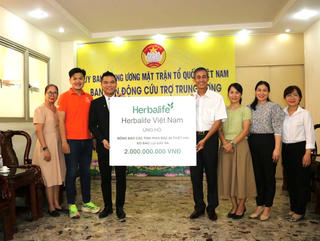 Ban Công tác phía Nam tiếp nhận gần 2,3 tỷ đồng ủng hộ đồng bào bị thiên tai