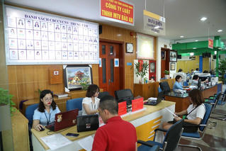 Khắc phục tình trạng cán bộ, công chức, viên chức nghỉ việc, thôi việc