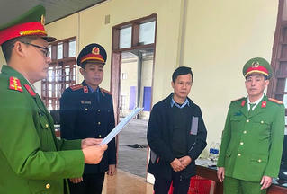 Quảng Bình: Bắt Phó giám đốc Trung tâm đăng kiểm nhận hối lộ hơn 120 triệu đồng