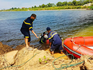 Tìm thấy thi thể thanh niên nhảy cầu sau khi đi dự liên hoan