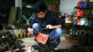Lưu dấu sơn mài