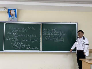 Bỏ lớp không chuyên trong trường chuyên: Có hợp lý?