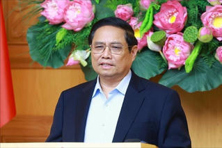 Thủ tướng lên đường tham dự các hội nghị GMS, ACMECS và CLMV tại Trung Quốc