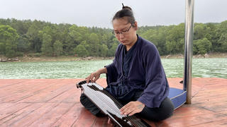 Nghệ sĩ Cổ Cầm Mai Chí Cường: Tránh xa ồn ào thị phi