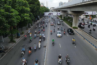 Đường Nguyễn Trãi sắp dựng 8 lô cốt, các phương tiện di chuyển thế nào?
