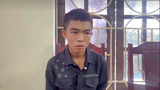Một cụ ông bị đâm trọng thương vì hô hoán có trộm