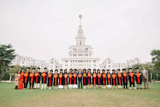 Một lớp học vui trong mùa săn học bổng 2023