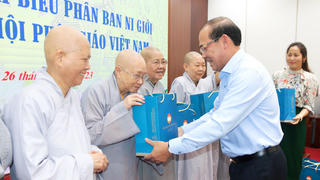 Ni giới tận tâm, góp sức xây dựng khối đại đoàn kết toàn dân tộc