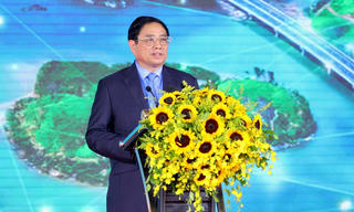 Thủ tướng chỉ ra 8 bài học từ kinh nghiệm phát triển hạ tầng của Quảng Ninh